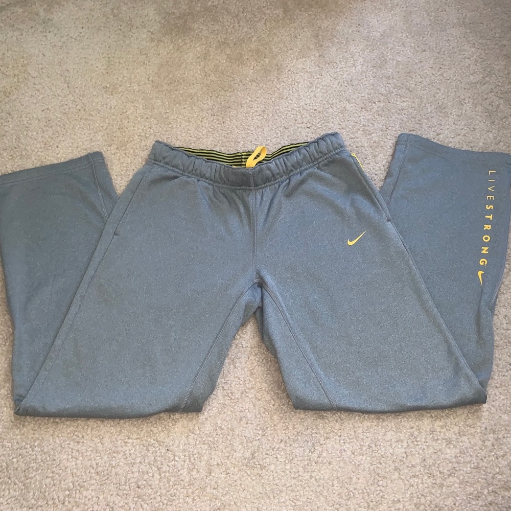 MENS NIKE LIVESTRONG THERMA-FIT PANTS